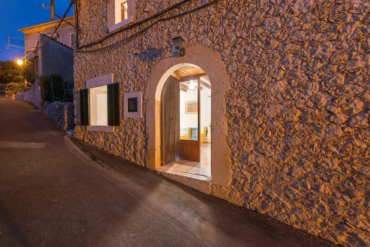 Can Besso Mancor De La Vall Mancor del Valle Spanien
